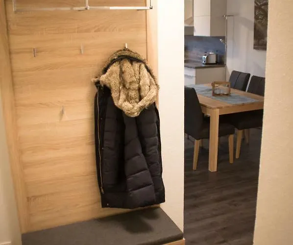 Klosterblick Sowie Weinberge & Drachenflieger *